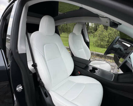 Серый Тесла Model Y, объемом двигателя 0 л и пробегом 7 тыс. км за 33999 $, фото 54 на Automoto.ua