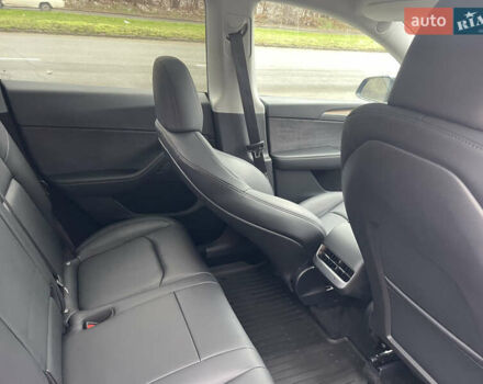 Сірий Тесла Model Y, об'ємом двигуна 0 л та пробігом 16 тис. км за 26000 $, фото 17 на Automoto.ua