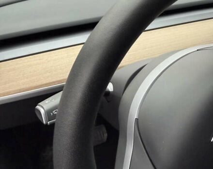 Сірий Тесла Model Y, об'ємом двигуна 0 л та пробігом 16 тис. км за 32900 $, фото 3 на Automoto.ua