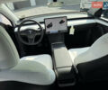 Серый Тесла Model Y, объемом двигателя 0 л и пробегом 1 тыс. км за 34900 $, фото 10 на Automoto.ua
