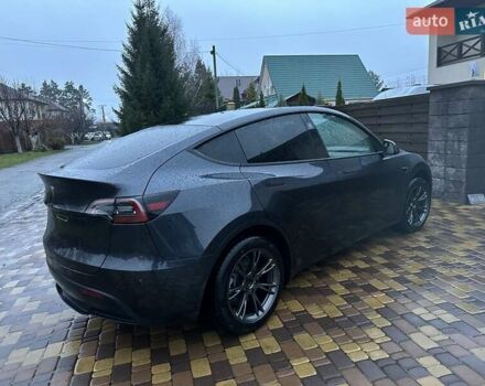 Серый Тесла Model Y, объемом двигателя 0 л и пробегом 14 тыс. км за 28200 $, фото 5 на Automoto.ua