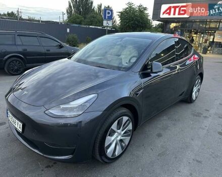 Серый Тесла Model Y, объемом двигателя 0 л и пробегом 6 тыс. км за 29500 $, фото 4 на Automoto.ua