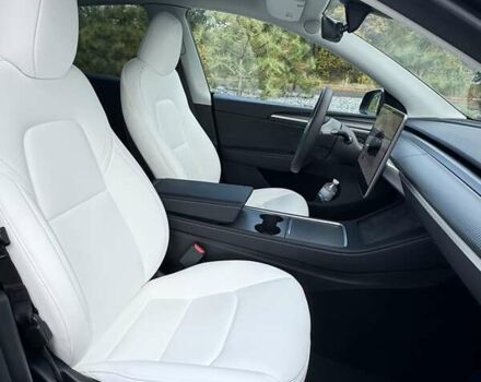 Сірий Тесла Model Y, об'ємом двигуна 0 л та пробігом 14 тис. км за 32487 $, фото 32 на Automoto.ua