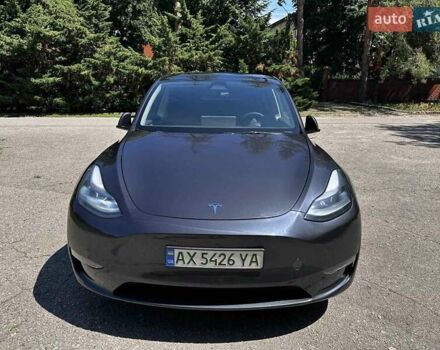 Серый Тесла Model Y, объемом двигателя 0 л и пробегом 17 тыс. км за 34000 $, фото 1 на Automoto.ua