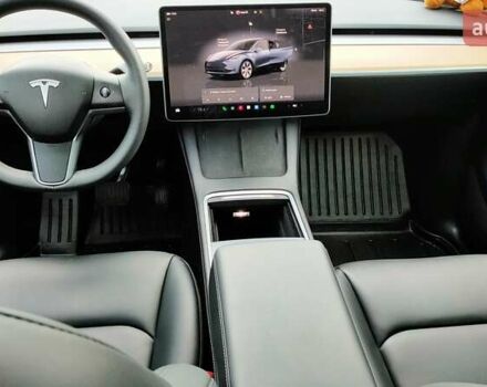Серый Тесла Model Y, объемом двигателя 0 л и пробегом 11 тыс. км за 30599 $, фото 7 на Automoto.ua
