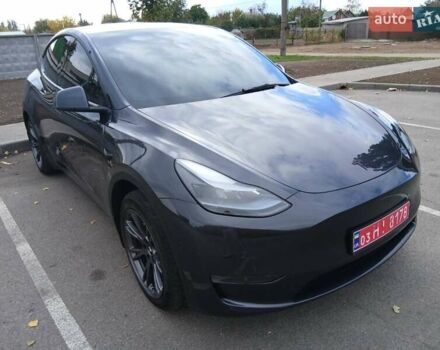 Серый Тесла Model Y, объемом двигателя 0 л и пробегом 5 тыс. км за 27200 $, фото 8 на Automoto.ua