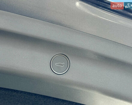 Серый Тесла Model Y, объемом двигателя 0 л и пробегом 1 тыс. км за 35490 $, фото 25 на Automoto.ua