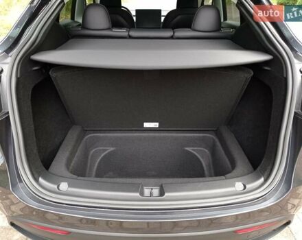 Серый Тесла Model Y, объемом двигателя 0 л и пробегом 7 тыс. км за 30800 $, фото 18 на Automoto.ua