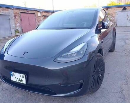 Серый Тесла Model Y, объемом двигателя 0 л и пробегом 15 тыс. км за 32500 $, фото 5 на Automoto.ua