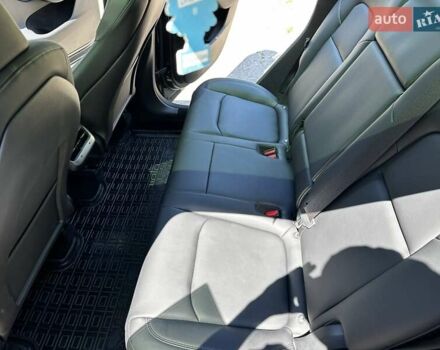 Серый Тесла Model Y, объемом двигателя 0 л и пробегом 19 тыс. км за 32500 $, фото 25 на Automoto.ua