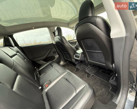 Сірий Тесла Model Y, об'ємом двигуна 0 л та пробігом 13 тис. км за 29999 $, фото 50 на Automoto.ua