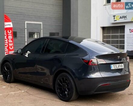 Сірий Тесла Model Y, об'ємом двигуна 0 л та пробігом 23 тис. км за 31999 $, фото 7 на Automoto.ua