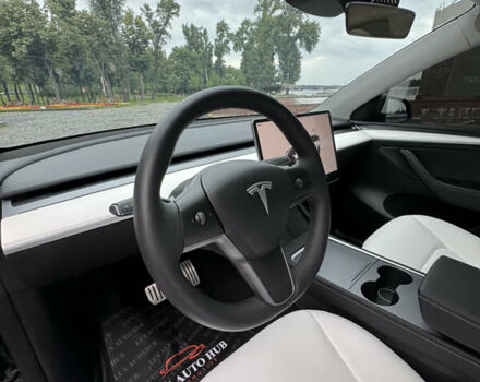 Серый Тесла Model Y, объемом двигателя 0 л и пробегом 7 тыс. км за 33999 $, фото 18 на Automoto.ua