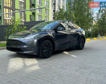 Серый Тесла Model Y, объемом двигателя 0 л и пробегом 3 тыс. км за 29800 $, фото 1 на Automoto.ua