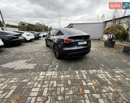 Серый Тесла Model Y, объемом двигателя 0 л и пробегом 8 тыс. км за 31999 $, фото 11 на Automoto.ua