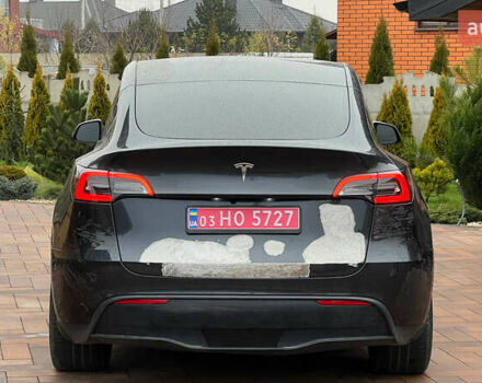 Серый Тесла Model Y, объемом двигателя 0 л и пробегом 21 тыс. км за 24000 $, фото 6 на Automoto.ua