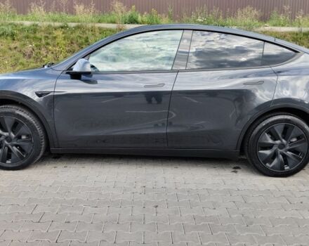 Тесла Model Y 2024 в Тернополе на Automoto.ua Серый Тесла Model Y, объемом двигателя 0 л и пробегом 2 тыс. км за 26000 $, фото 8 на Automoto.ua