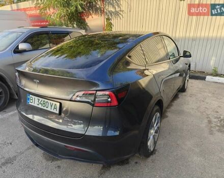 Серый Тесла Model Y, объемом двигателя 0 л и пробегом 21 тыс. км за 34000 $, фото 3 на Automoto.ua
