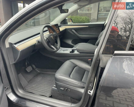 Сірий Тесла Model Y, об'ємом двигуна 0 л та пробігом 16 тис. км за 26000 $, фото 25 на Automoto.ua