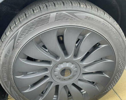 Серый Тесла Model Y, объемом двигателя 0 л и пробегом 1 тыс. км за 32900 $, фото 16 на Automoto.ua