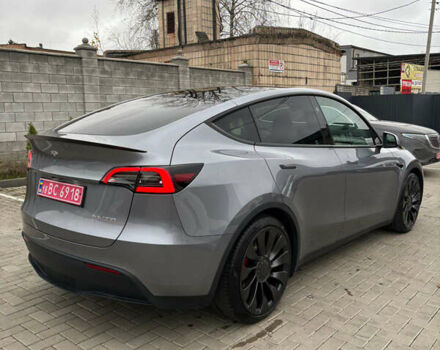 Серый Тесла Model Y, объемом двигателя 0 л и пробегом 17 тыс. км за 34300 $, фото 6 на Automoto.ua