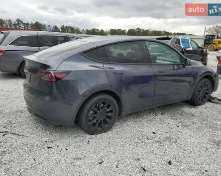 Серый Тесла Model Y, объемом двигателя 0 л и пробегом 7 тыс. км за 19990 $, фото 1 на Automoto.ua