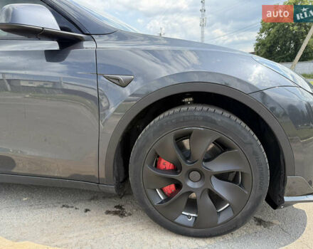 Серый Тесла Model Y, объемом двигателя 0 л и пробегом 19 тыс. км за 38000 $, фото 8 на Automoto.ua