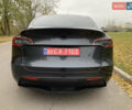 Серый Тесла Model Y, объемом двигателя 0 л и пробегом 14 тыс. км за 32300 $, фото 5 на Automoto.ua