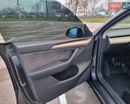 Серый Тесла Model Y, объемом двигателя 0 л и пробегом 24 тыс. км за 30900 $, фото 12 на Automoto.ua