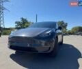 Серый Тесла Model Y, объемом двигателя 0 л и пробегом 22 тыс. км за 30900 $, фото 1 на Automoto.ua