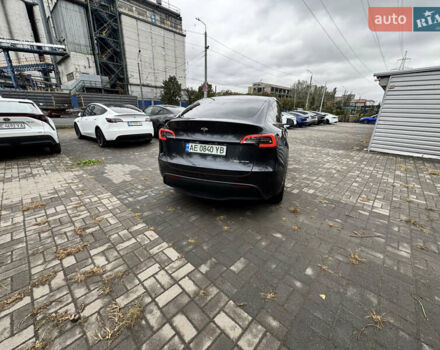 Серый Тесла Model Y, объемом двигателя 0 л и пробегом 8 тыс. км за 31999 $, фото 10 на Automoto.ua