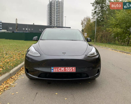 Серый Тесла Model Y, объемом двигателя 0 л и пробегом 14 тыс. км за 32300 $, фото 1 на Automoto.ua