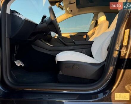 Сірий Тесла Model Y, об'ємом двигуна 0 л та пробігом 23 тис. км за 32700 $, фото 13 на Automoto.ua