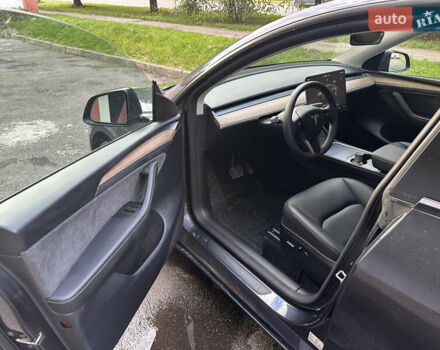 Сірий Тесла Model Y, об'ємом двигуна 0 л та пробігом 12 тис. км за 32500 $, фото 16 на Automoto.ua