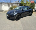 Серый Тесла Model Y, объемом двигателя 0 л и пробегом 4 тыс. км за 33333 $, фото 1 на Automoto.ua