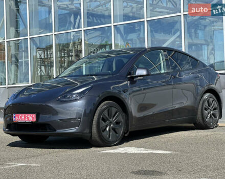 Серый Тесла Model Y, объемом двигателя 0 л и пробегом 1 тыс. км за 38990 $, фото 11 на Automoto.ua