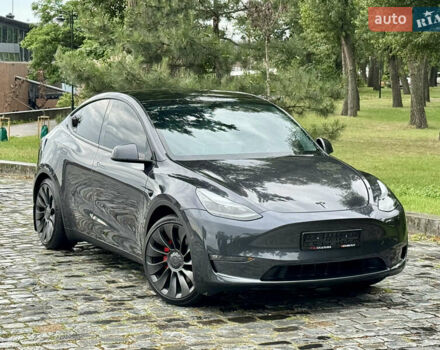 Серый Тесла Model Y, объемом двигателя 0 л и пробегом 7 тыс. км за 33999 $, фото 78 на Automoto.ua