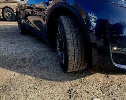 Серый Тесла Model Y, объемом двигателя 0 л и пробегом 11 тыс. км за 30000 $, фото 2 на Automoto.ua