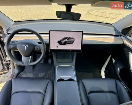 Серый Тесла Model Y, объемом двигателя 0 л и пробегом 45 тыс. км за 24500 $, фото 24 на Automoto.ua