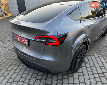 Серый Тесла Model Y, объемом двигателя 0 л и пробегом 9 тыс. км за 19800 $, фото 12 на Automoto.ua