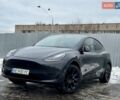 Серый Тесла Model Y, объемом двигателя 0 л и пробегом 11 тыс. км за 28999 $, фото 1 на Automoto.ua