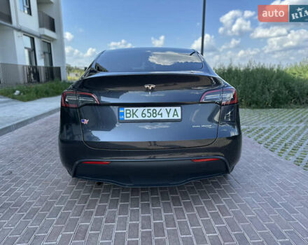 Тесла Model Y 2024 в Ровно на Automoto.ua Серый Тесла Model Y, объемом двигателя 0 л и пробегом 6 тыс. км за 35999 $, фото 6 на Automoto.ua
