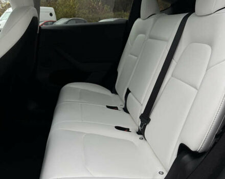 Сірий Тесла Model Y, об'ємом двигуна 0 л та пробігом 25 тис. км за 26999 $, фото 10 на Automoto.ua