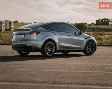 Серый Тесла Model Y, объемом двигателя 0 л и пробегом 6 тыс. км за 33500 $, фото 5 на Automoto.ua
