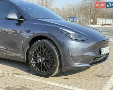 Серый Тесла Model Y, объемом двигателя 0 л и пробегом 21 тыс. км за 28900 $, фото 20 на Automoto.ua