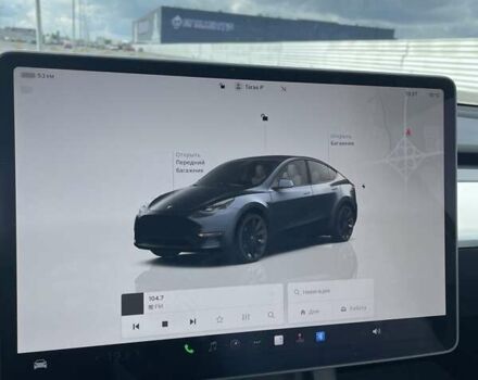 Серый Тесла Model Y, объемом двигателя 0 л и пробегом 20 тыс. км за 25000 $, фото 5 на Automoto.ua