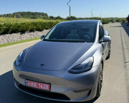 Серый Тесла Model Y, объемом двигателя 0 л и пробегом 11 тыс. км за 33900 $, фото 1 на Automoto.ua