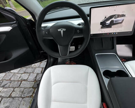 Серый Тесла Model Y, объемом двигателя 0 л и пробегом 7 тыс. км за 33999 $, фото 46 на Automoto.ua