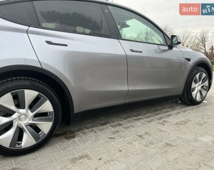 Сірий Тесла Model Y, об'ємом двигуна 0 л та пробігом 29 тис. км за 32000 $, фото 7 на Automoto.ua