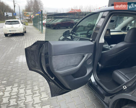 Сірий Тесла Model Y, об'ємом двигуна 0 л та пробігом 16 тис. км за 26000 $, фото 22 на Automoto.ua